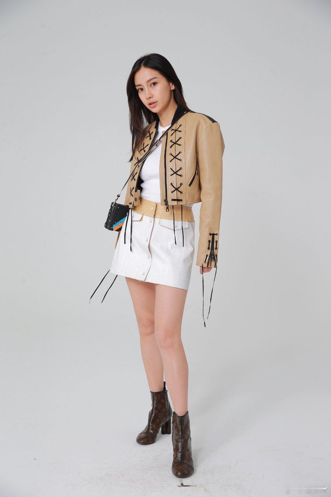 angelababy[超话] [兔子]angelababy三阳启蛰六迎粲然 🍁