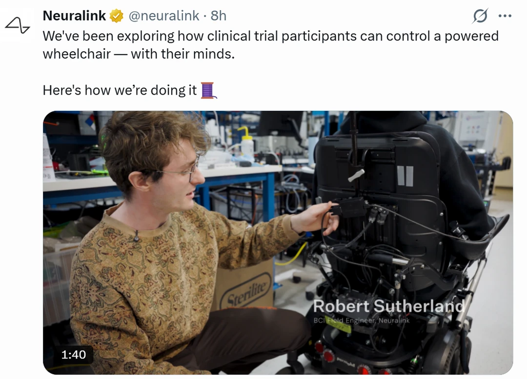 不用手也能开轮椅？Neuralink做到了