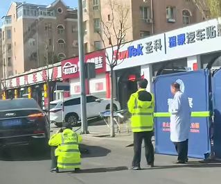 #大同发生开门杀交通事故#【大同电动自行车驾驶人遭“开门杀”，被后车碾压致死！正