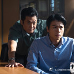 #那英一份妆打两份工#还得是我英子姐啊，在歌手后台为好朋友的电影打call，真的