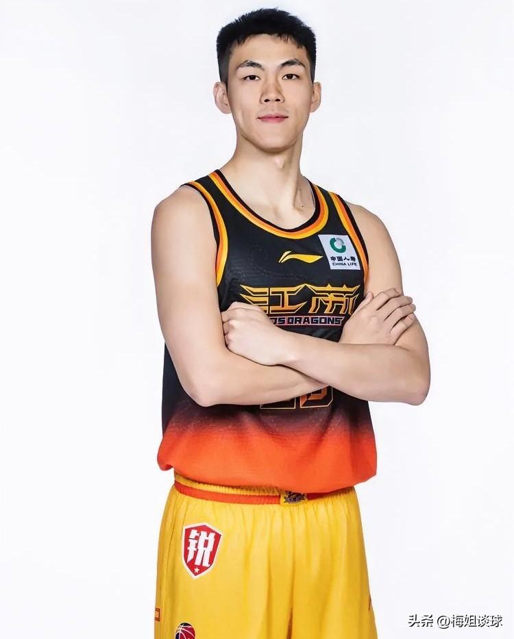 准绝杀！江苏93：92险胜广东，看看球员数据，谁是赢球功臣？！

01、庞峥麟，