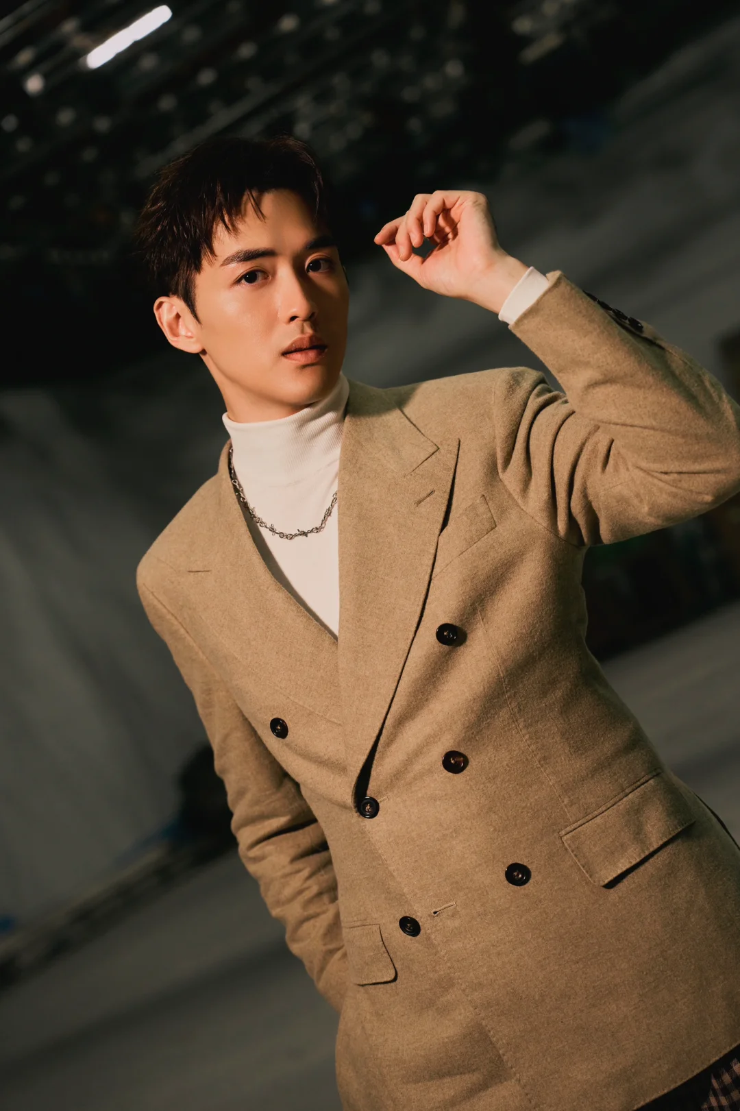 今天走一下忧郁风