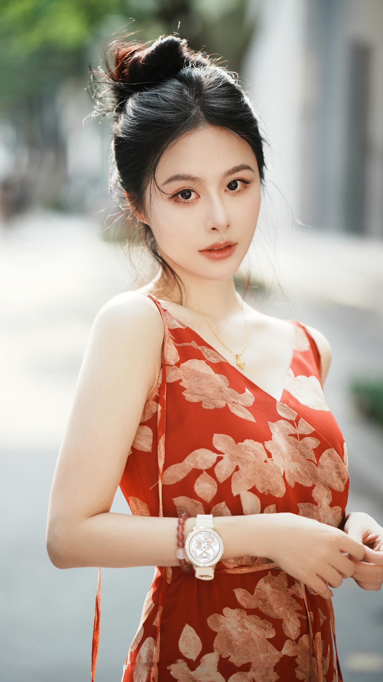 这是我的高光时刻，美到挪不开眼，美到犯规！

OPPO和FENTY BEAUTY