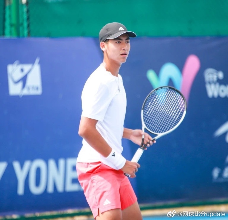 🇪🇸W15男单第二轮🇨🇳陈裕仁4-6/6-3/3-6 🇬🇧Hudd陈