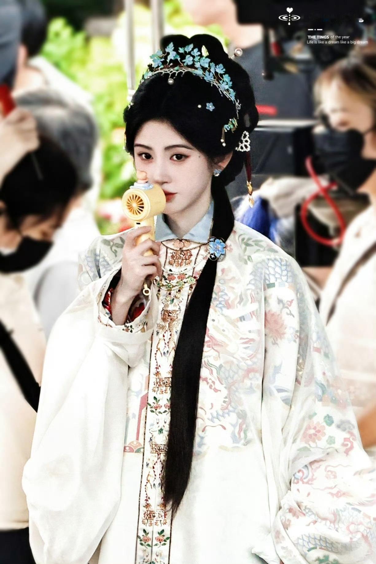 jjy鞠婧祎上官芷 jjy鞠婧祎花间令 希望这个冬天爱与好运与你同在
