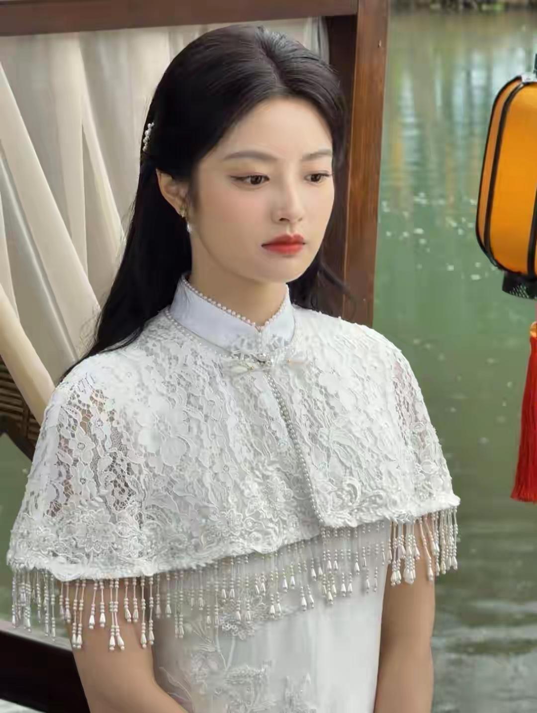 徐若晗身上有一个很难改掉的短板
 
看剧的时候慢慢发现，徐若晗有一个比较突出的短