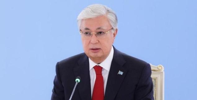 托卡耶夫这一手确实厉害！在上合峰会开幕前一天，他突然翻出被废除了30年的旧规矩重
