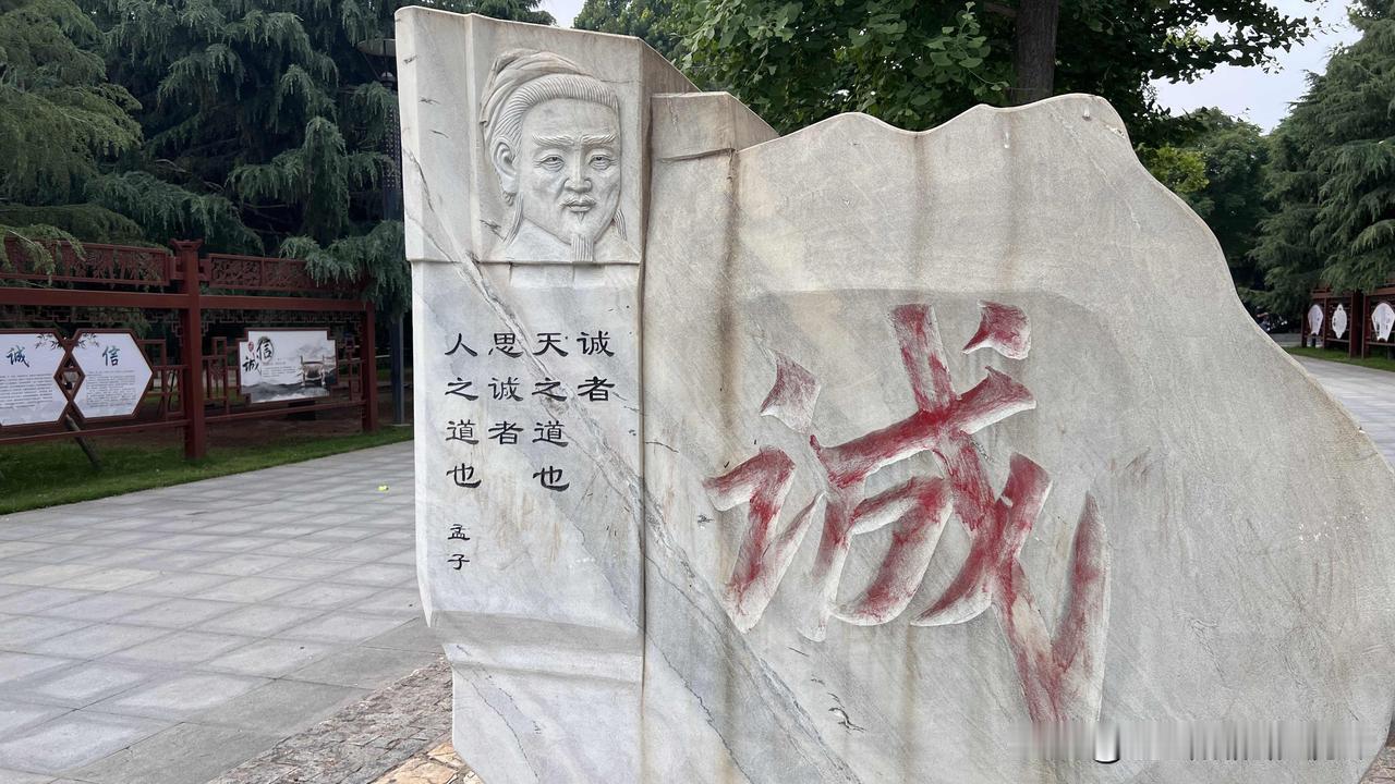 老板让我写辞职报告，我写成了“公司整改建议”小张入职三年，勤勤恳恳，但公司效益不
