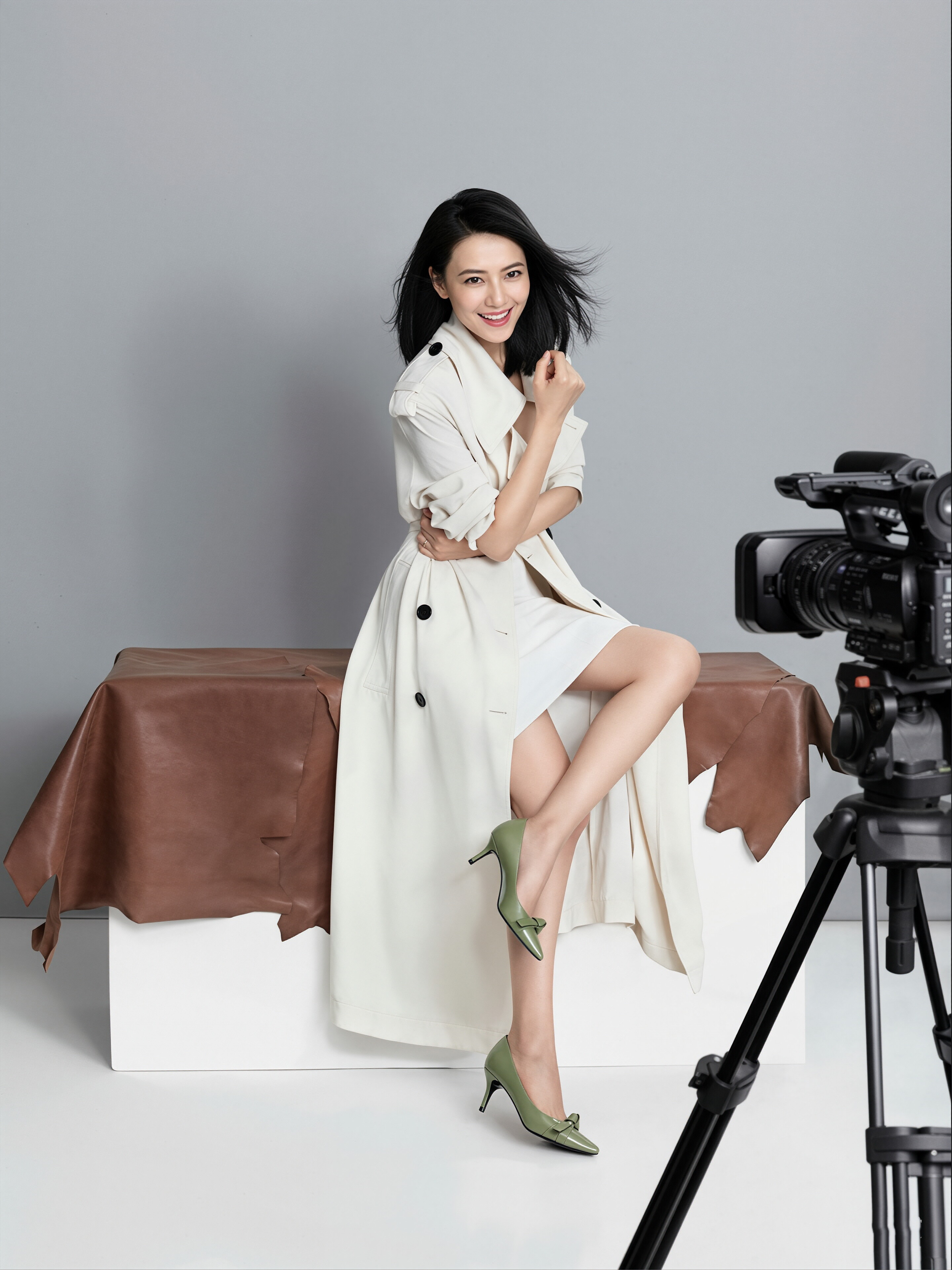 真的被“困在方寸之间”的窒息感戳中了…长期待在固定的工位、小圈子里，很容易就陷入