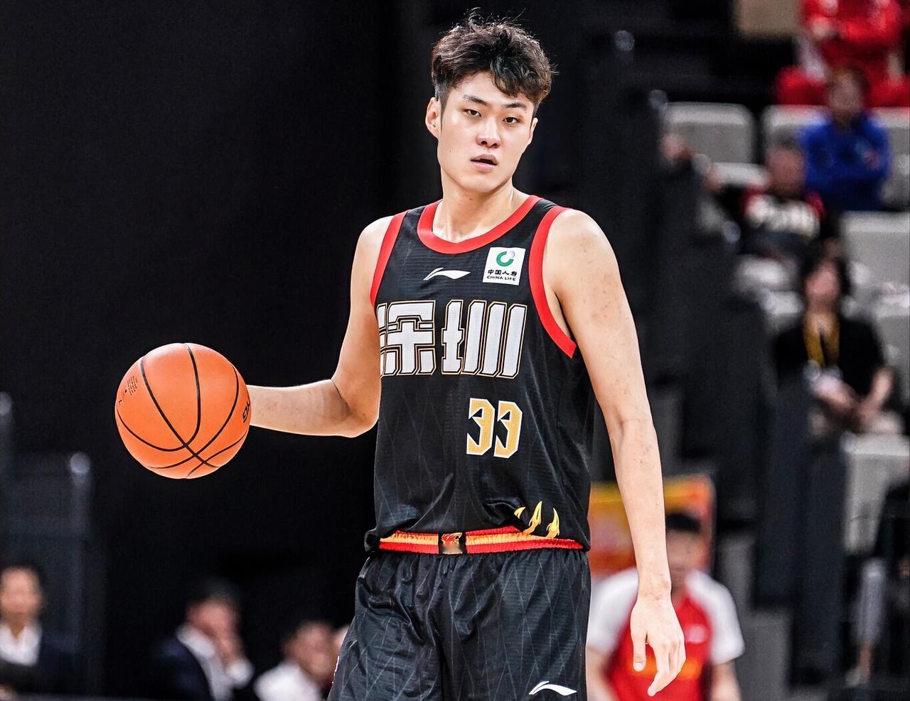 深圳马可波罗年轻前锋王浩然又爆了，真是越来越稳了！王浩然轻松拿下20+10的数据