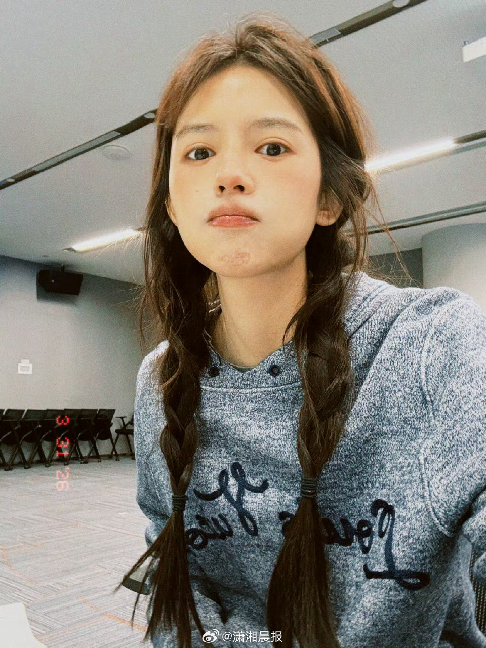 【#律师解读鹤男年龄造假#，#律师称明星靠年龄造假获利构成欺诈#】#曝鹤男年龄造