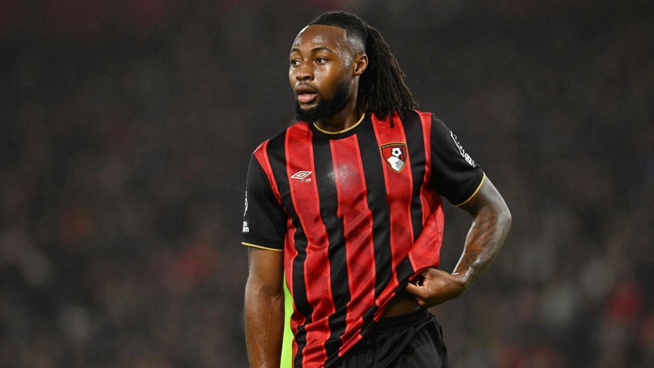 塞梅尼奥6000万镑+500万冬窗解约金，仅在一月转会窗可被激活。
利物浦对塞梅