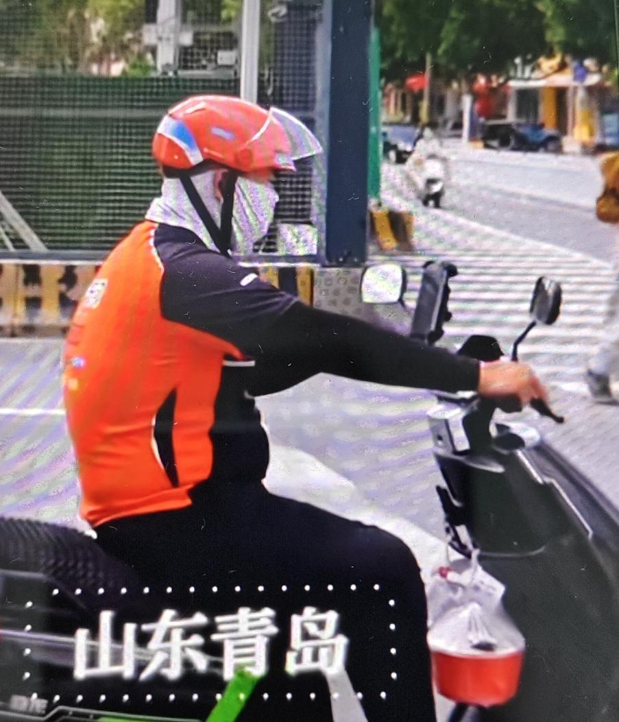 晒图笔记大赛近日，青岛联合外卖平台正式上线“等灯不计时”功能，骑手等待红灯的时长