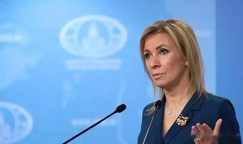 俄总统俄总统在发言中提到G7
他说不明白G7为什么还自称是七大工业国
因为这七个