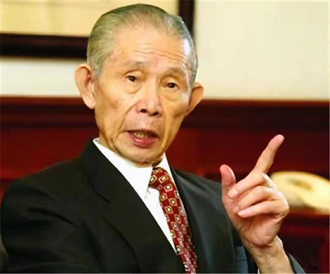 1975年，台湾首富之妻子杨娇，无法忍受丈夫出轨，带着3000元路费，独自一人前