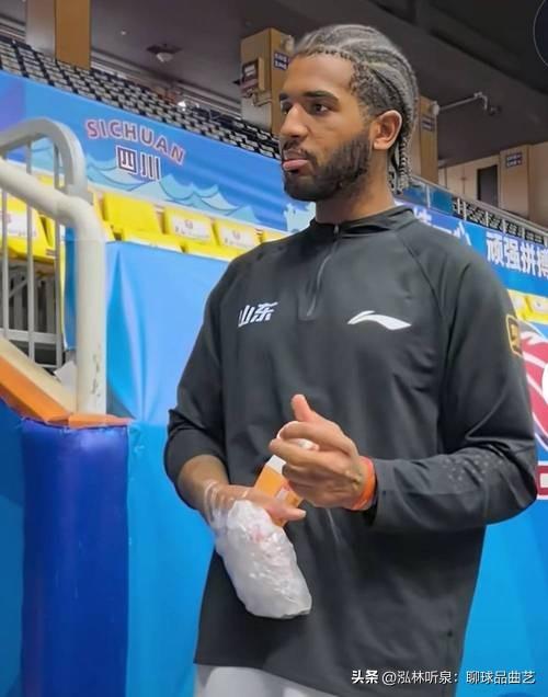 好消息：山东高速男篮火速出手，签下NBL大杀器贝利·斯蒂尔！

这位新援什么来头