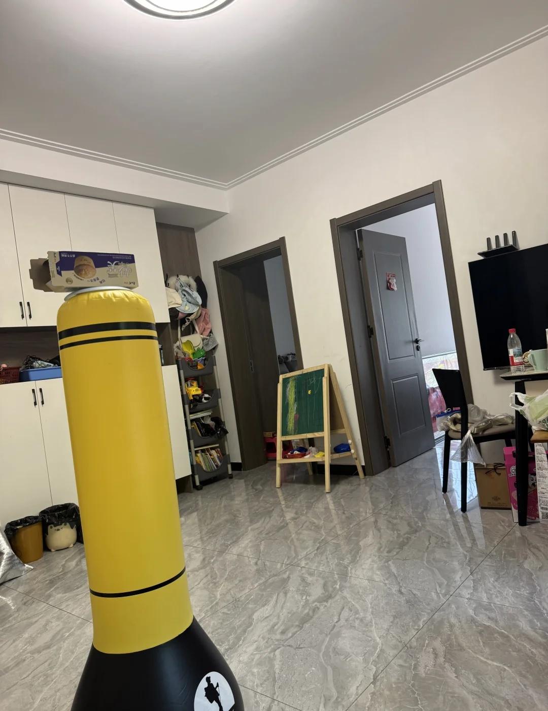 再次感受到了引导型爱人的魅力
昨天和同事（家里有三个孩子，感觉她每天都过的很开心