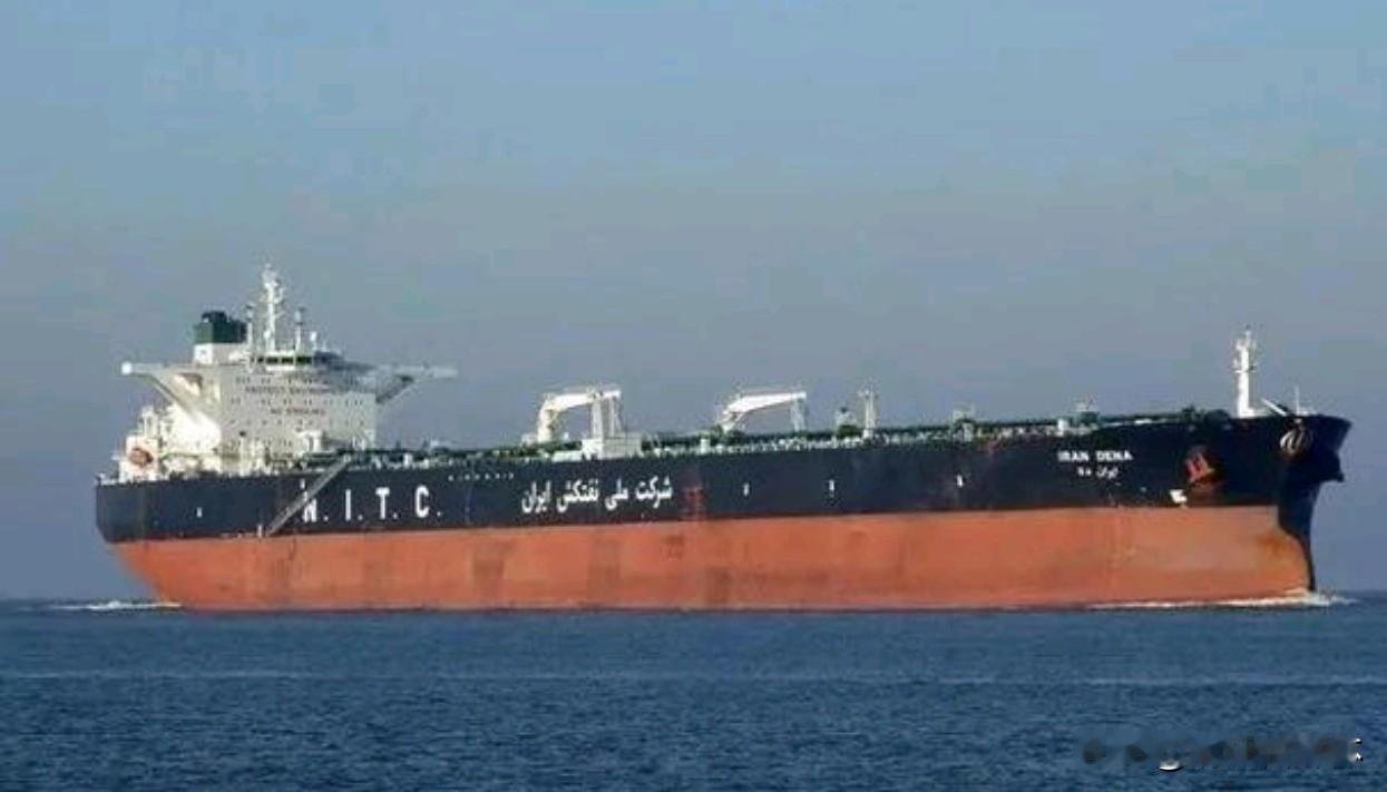 美国在加勒比海的所作所为，宛如一场荒诞闹剧，将其“强盗逻辑”与霸权嘴脸毫无保留地