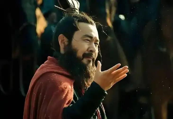 河南安阳曹操高陵墓​碑​前摆满布洛芬画面曝​光后，迅速登上​了多个社交平台的热搜