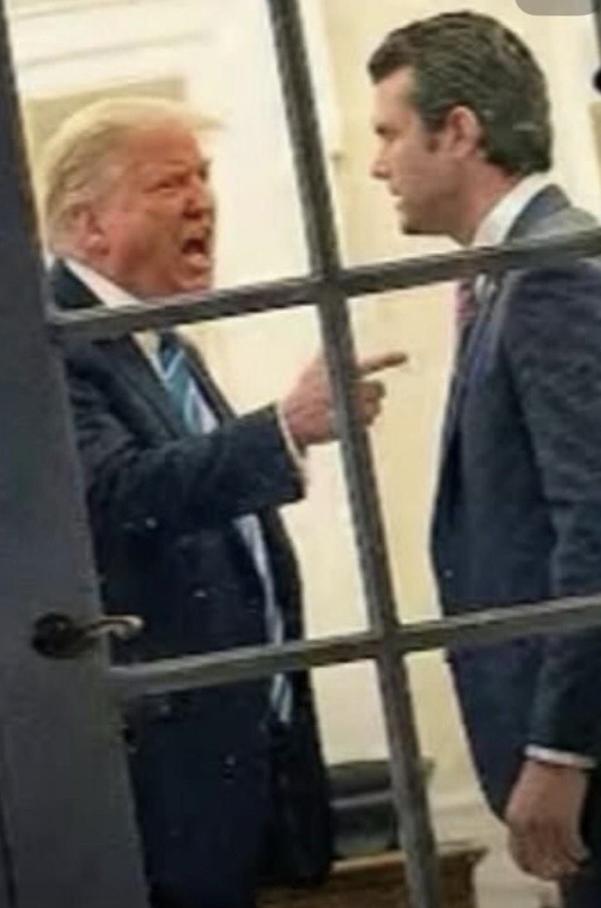 最近《纽约时报》有个重磅报道，美军官员自己透露，跟伊朗开仗才两天，美方就死了不少