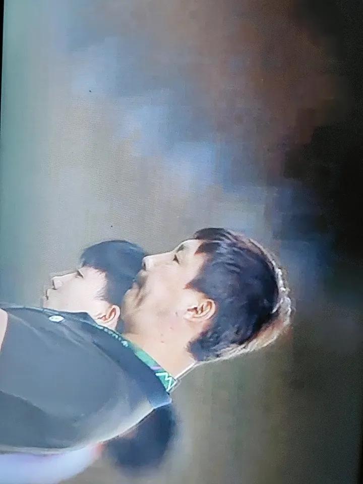 亚洲杯半决赛中国男足u23 半场0:0越南，关键是国足超过60％的控球率啊，这是