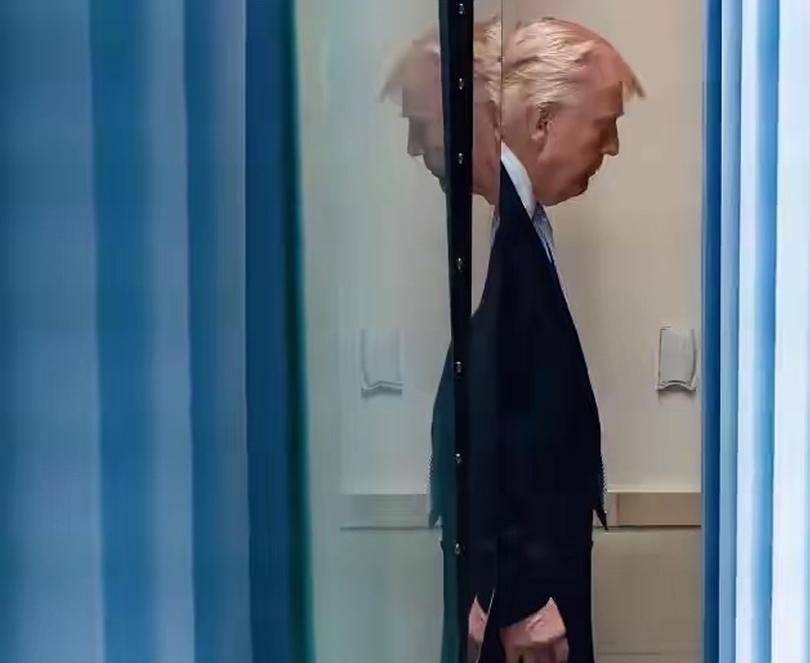 不知道谁给伊朗出的高招，放弃了以往美国打伊朗，伊朗就打以色列的传统…

这次，明