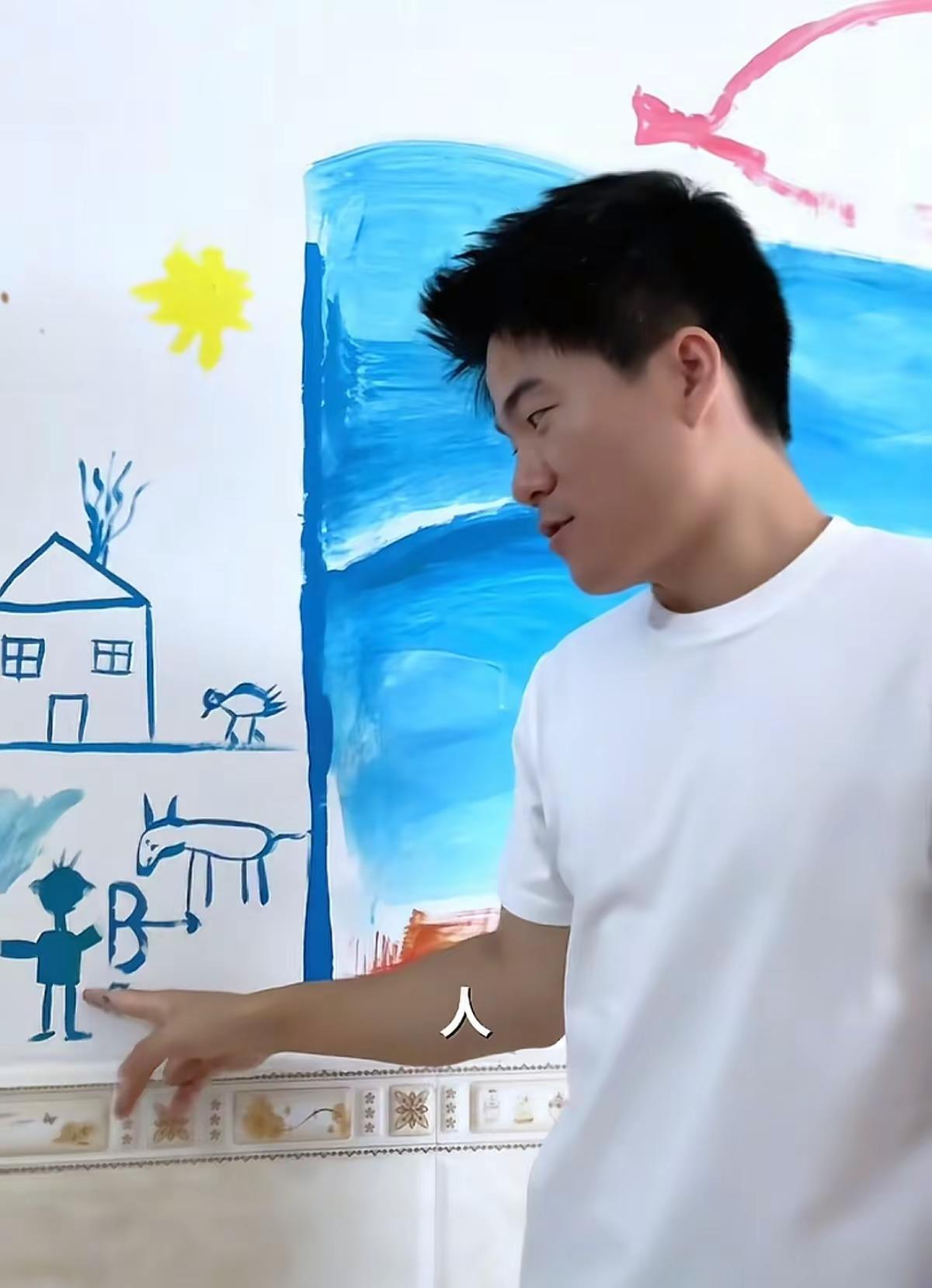 当董宇辉上央视已经是家常便饭时，凡客陈年却出来给他道歉，理由是他低估了董宇辉的能