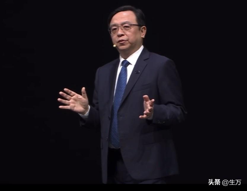 王传福:9分钟能够充饱 才叫闪充！

今天晚上，王传福在发布比亚迪第二代刀片电池