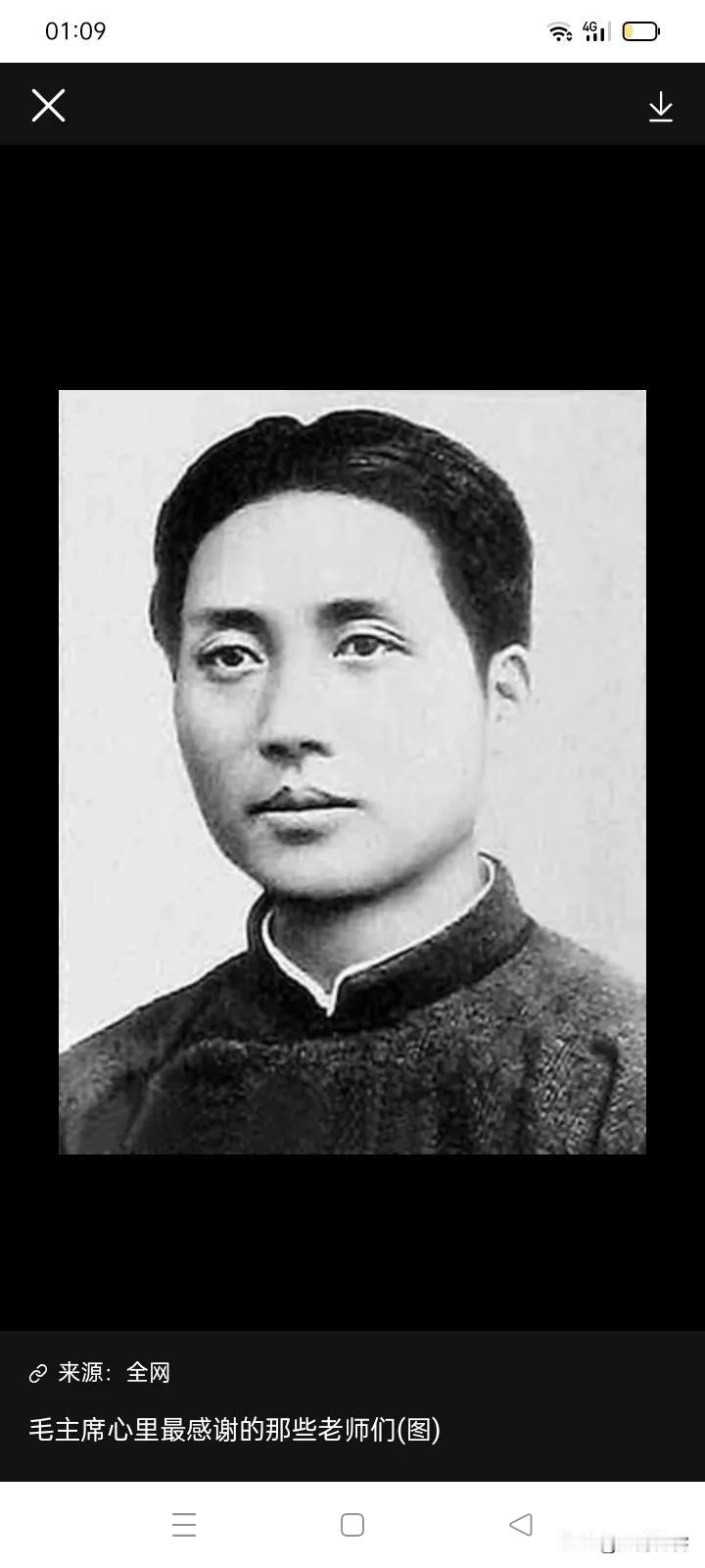 英风锐气抑制不住
看到他们两个的照片，我就会觉得那个时代的人在有了他们两人的经历