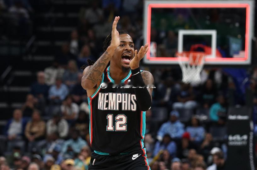 NBA常规赛继续进行，灰熊主场122-124惜败老鹰。本场比赛，灰熊球星莫兰特投