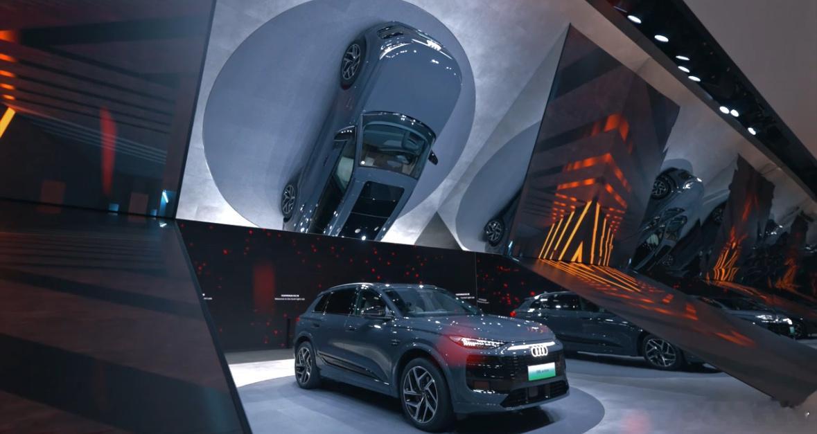 奥迪的电动答案更豪华的电动车  我那辆油车早就过时了，一直想换一款电动的，也一直