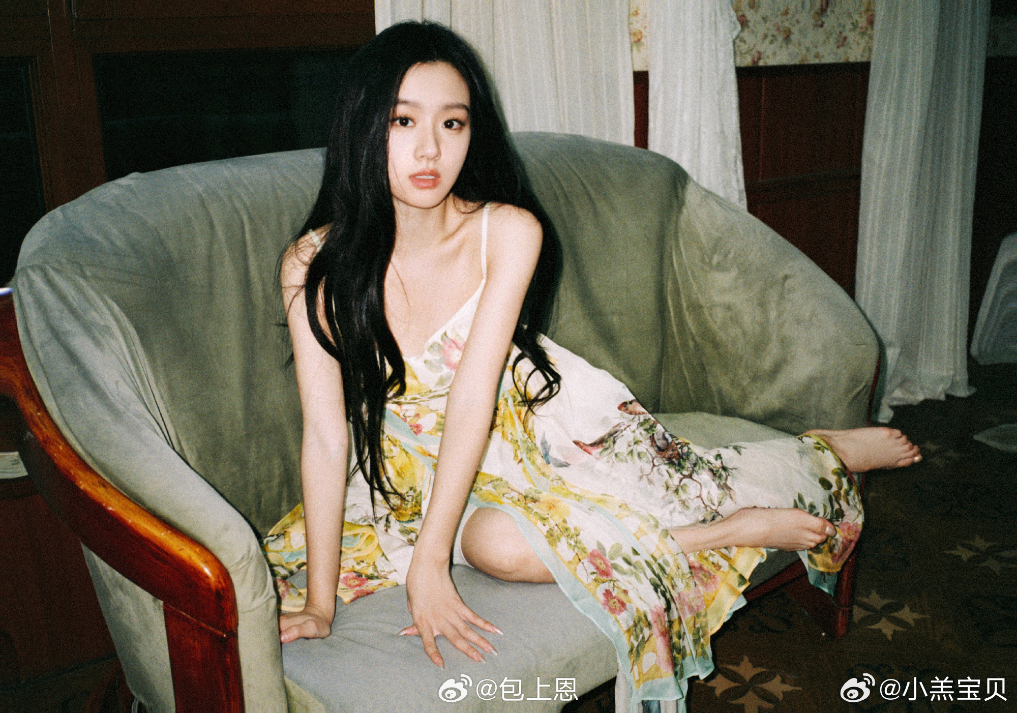 包上恩算IP粉碎机吗 又美又有辨识度😘 中午都来看炽夏呀 