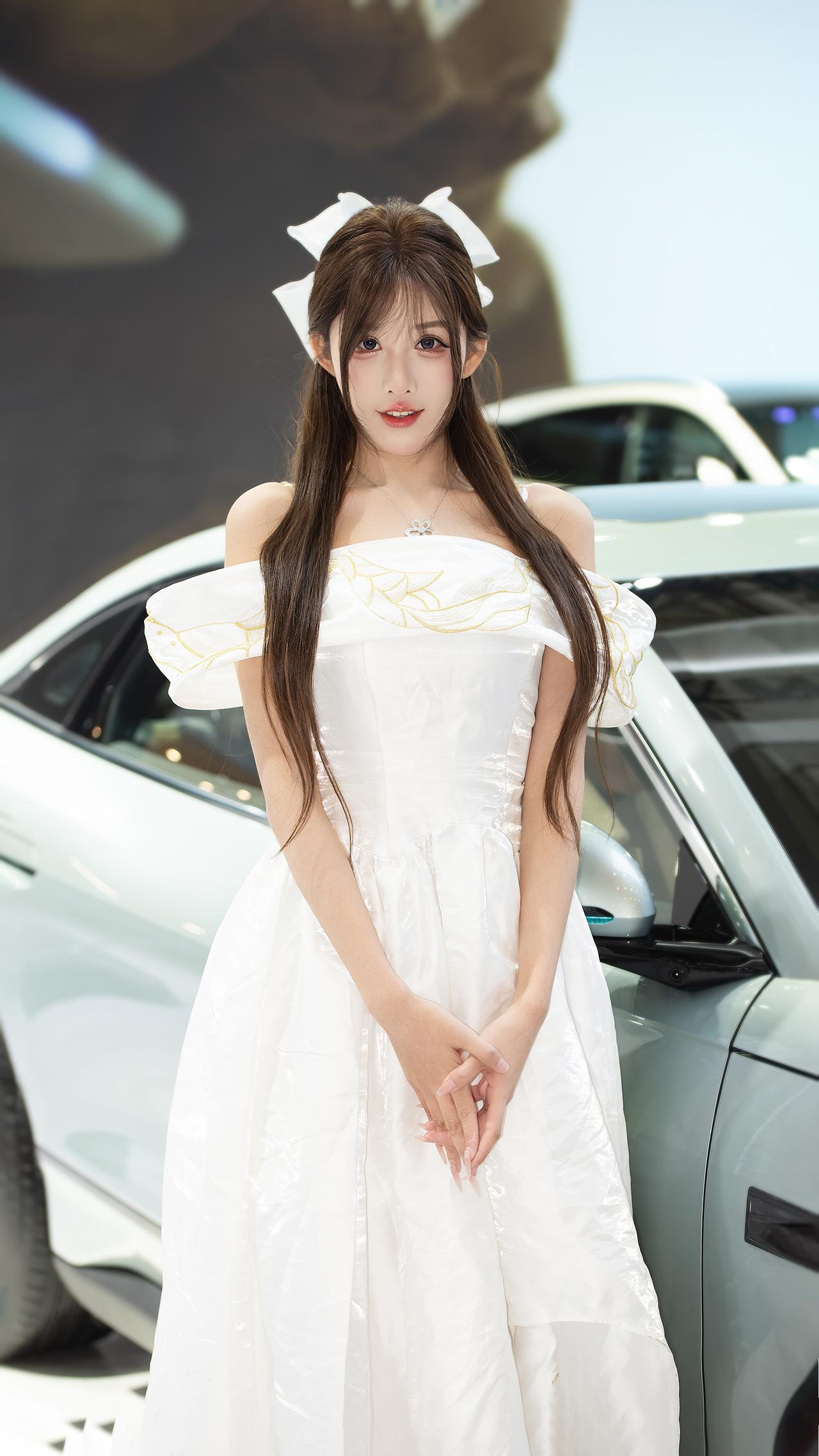 绵阳国际车展美女车展展示 车展模特儿