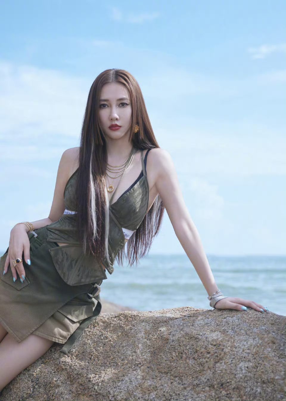 李茂吐槽和弦子结婚九年感情淡了弦子～～弦子