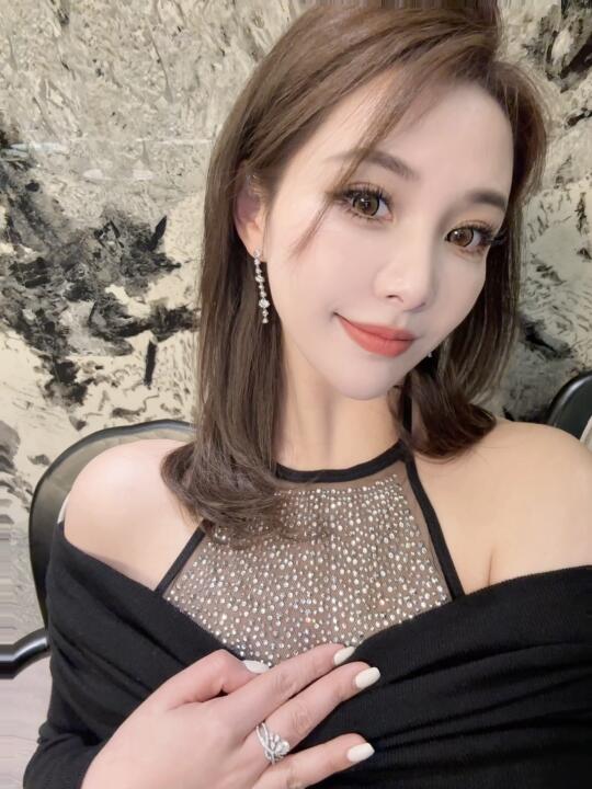 轻熟女