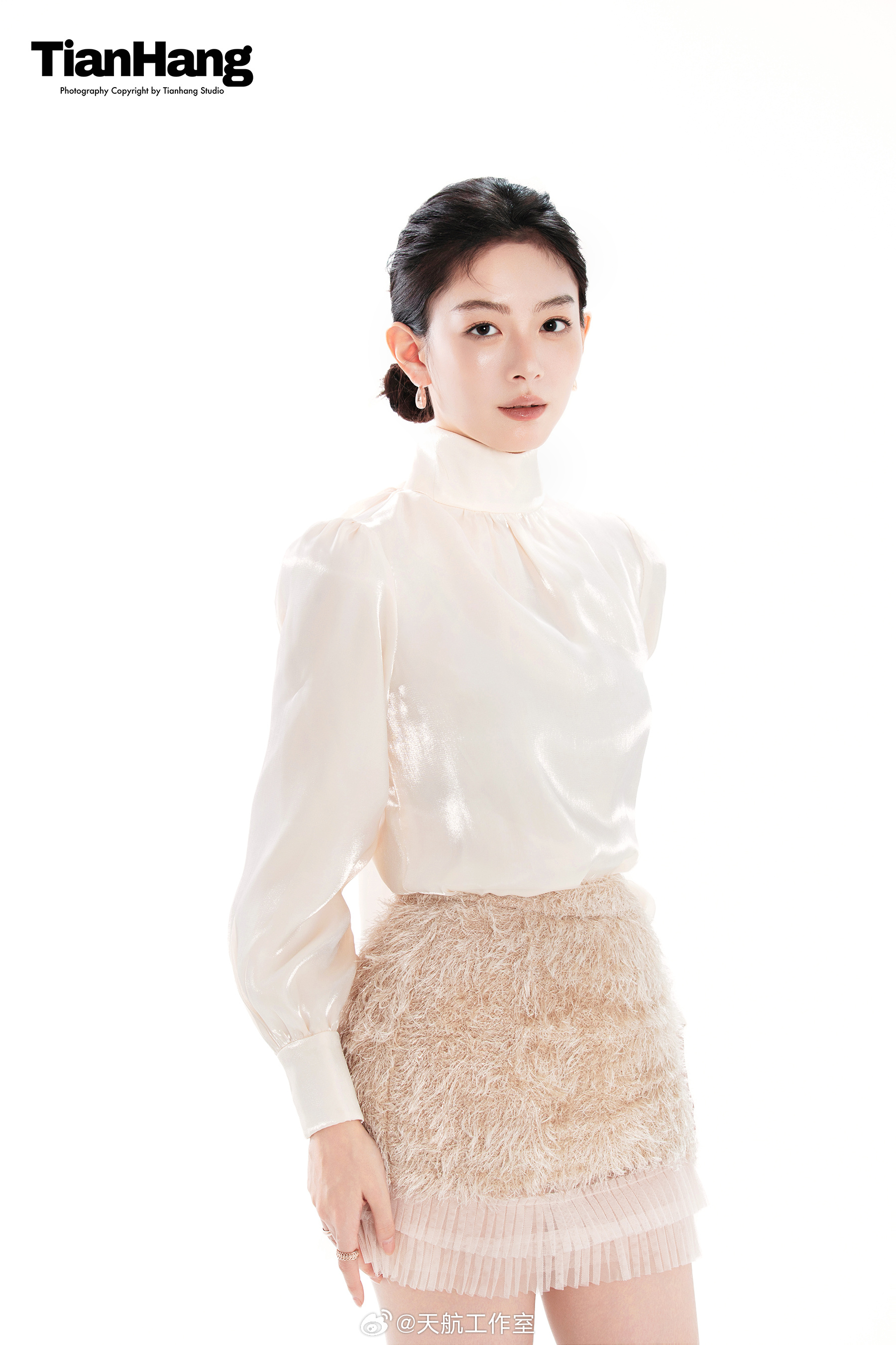 ✨棚拍分享不被定义的美是藏在细节里的温柔力量💫天航工作室韩系棚拍少女心肖像
