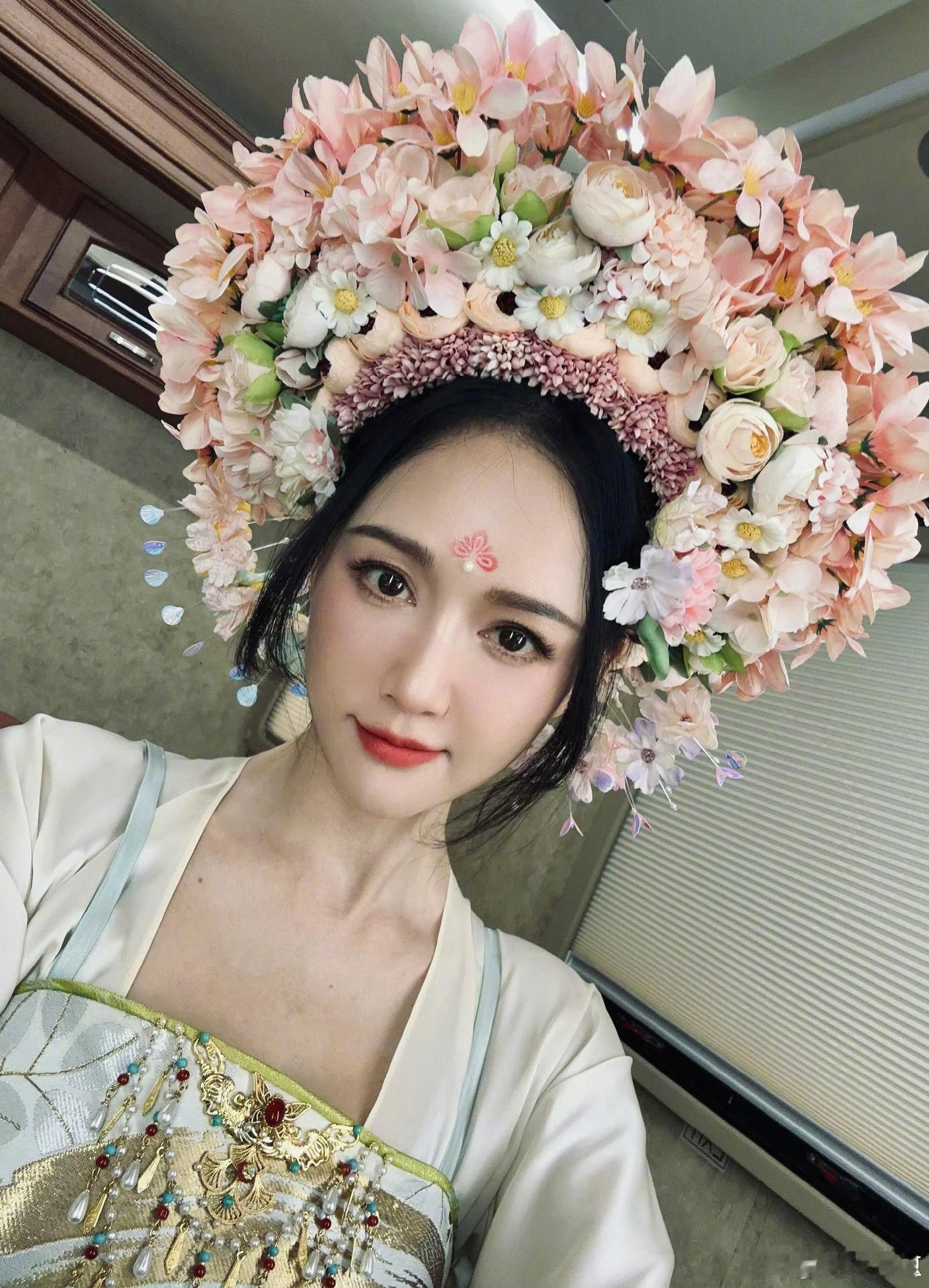 #陈乔恩拿了长公主的扇子#好美好美！天仙下凡！#明星大咖汇# ​​​