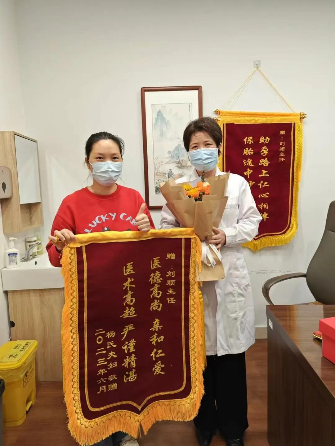 两次稽留流产，一次生化妊娠，多囊的这位患者正在犹豫要不要做第三代试管，在中药调理