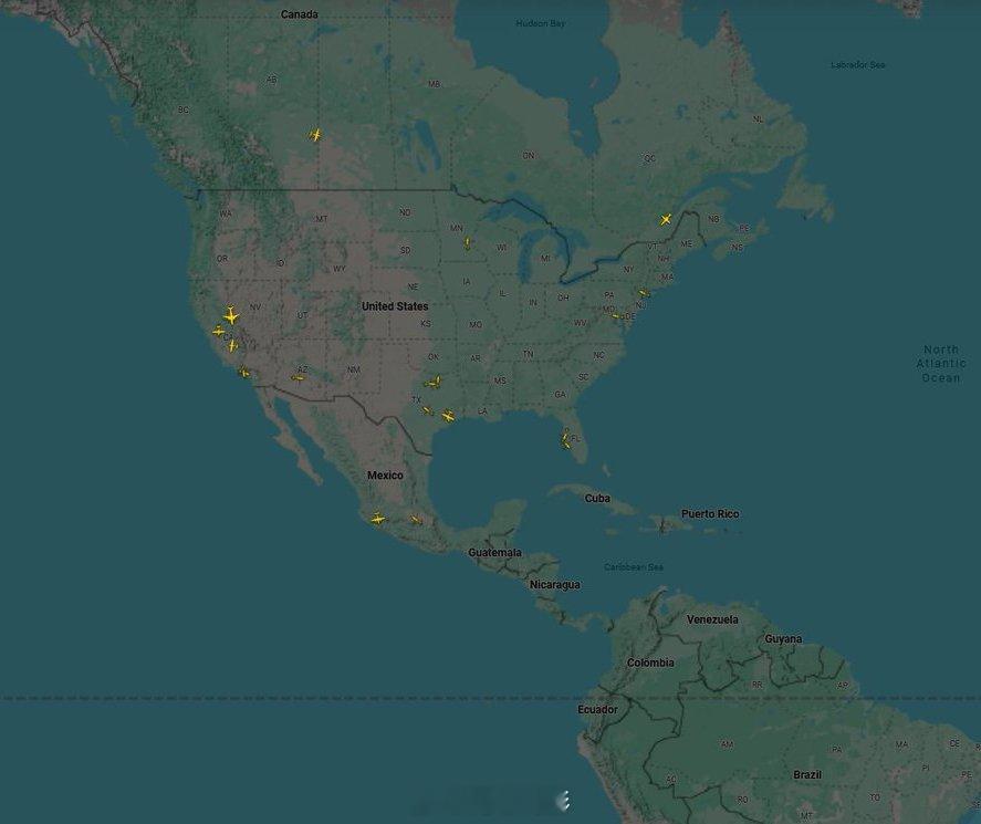 美军空袭委内瑞拉 目前，所有美国空军飞机似乎都已关闭了公共飞行追踪应答器。因此，