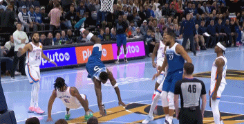 NBA没打多长时间伤病就爆发了。而真正的伤病员是这几位：爱德华兹，保罗，佩顿，鲍