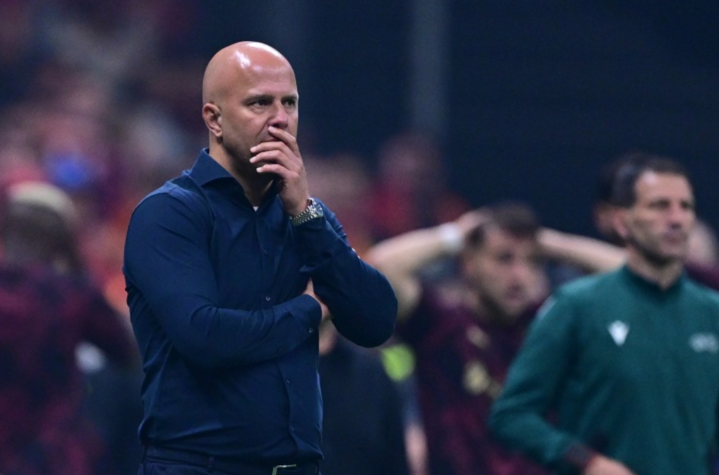 帅位无忧！镜报：首赛季英超冠军的成就，让利物浦无意在低谷换帅10月31日讯 利物