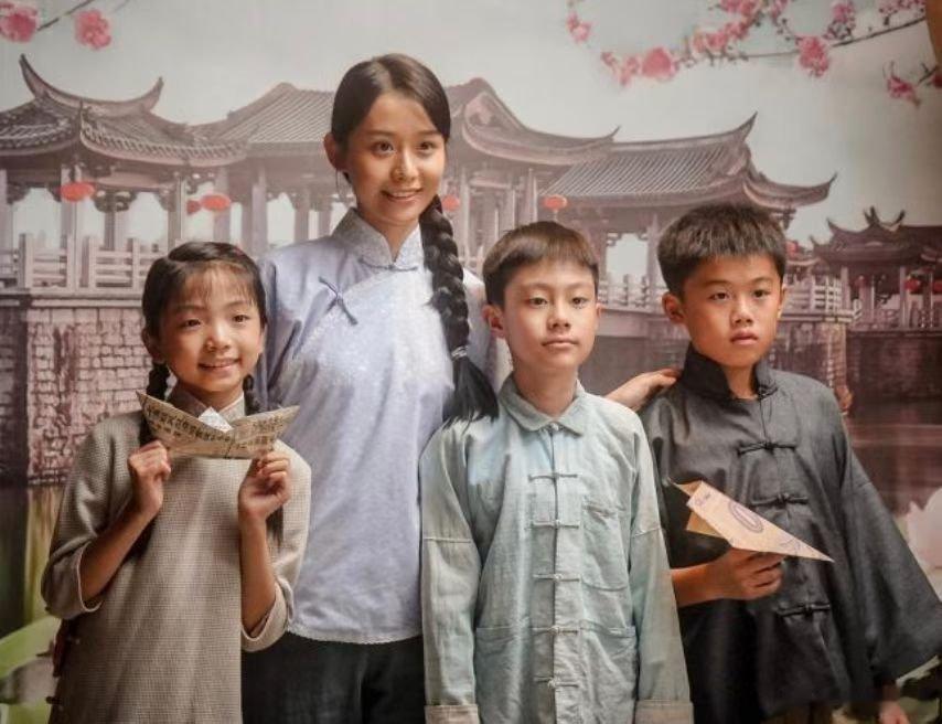 观《给阿嬷的情书》有感：不见宏大叙事，唯有情义贯穿始终。一帧帧皆是国人吃苦耐劳的