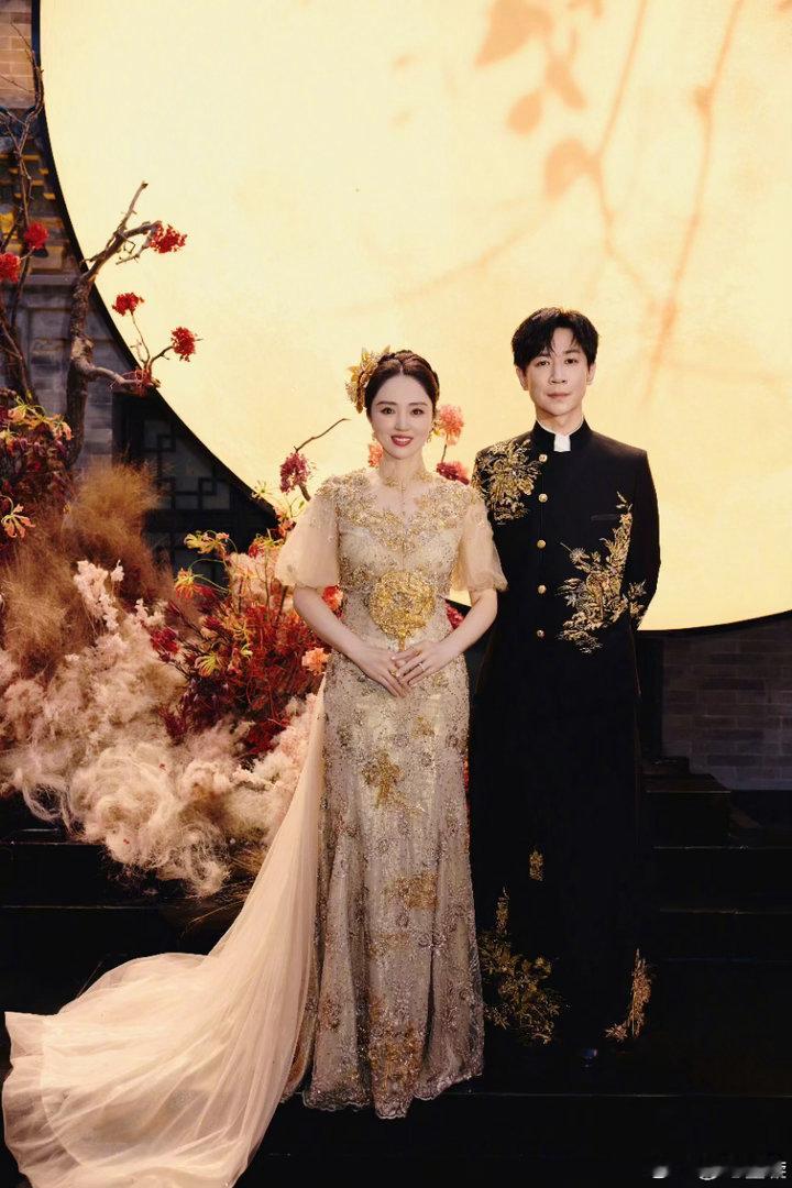 董璇又上恋综给张维伊上压力了半熟恋人董璇开始录恋综了！从自己被观察到现在观察别人