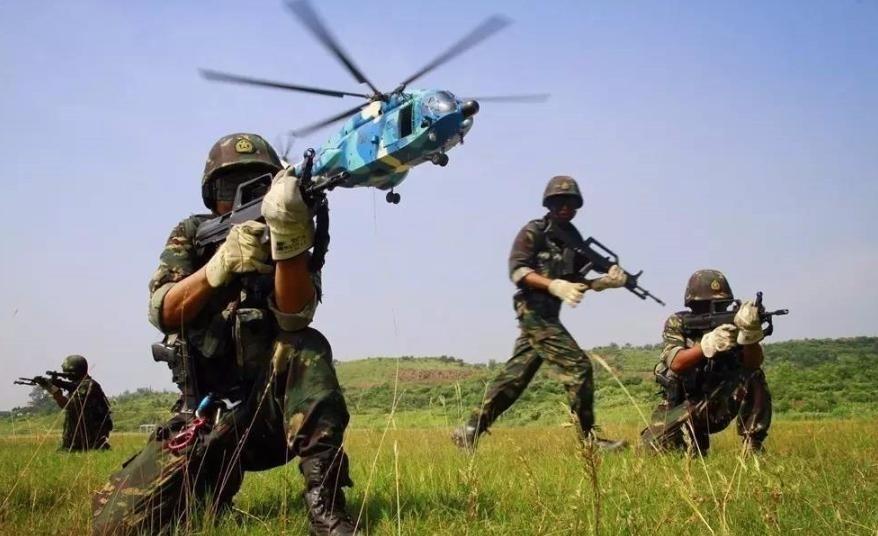 美国强行押走委内瑞拉总统，中国没动；转头轰炸伊朗，中国还是没动。华盛顿情报界开始