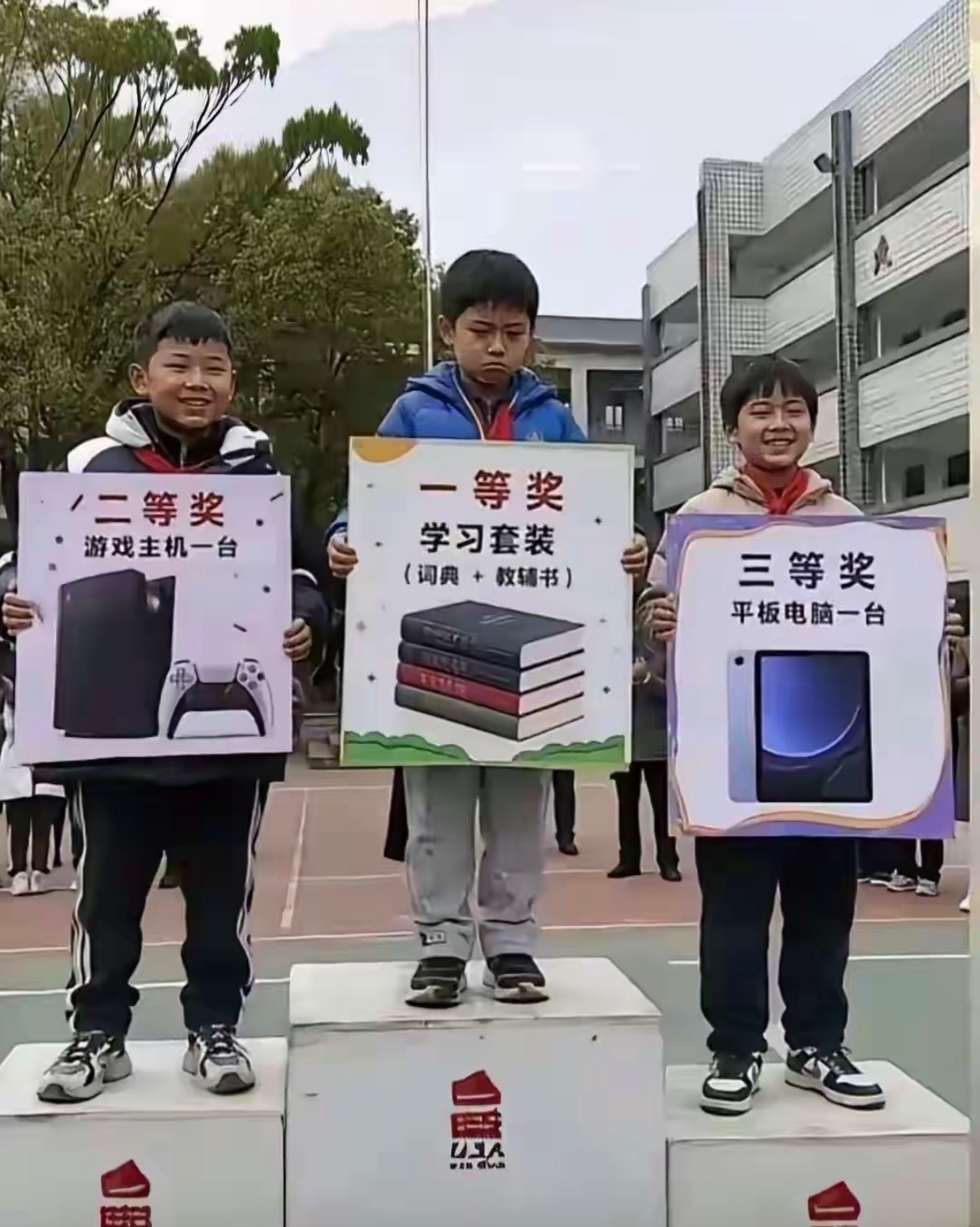 萝卜在哪儿坑在哪儿 ​​​