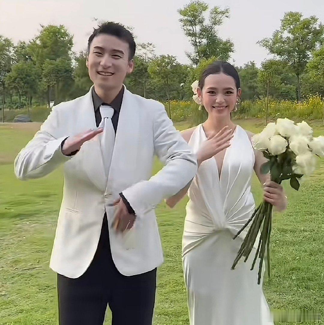 【牛冠凯结婚了】牛冠凯结婚5月15日晚，国乒队员牛冠凯在社交平台发布视频，晒出结