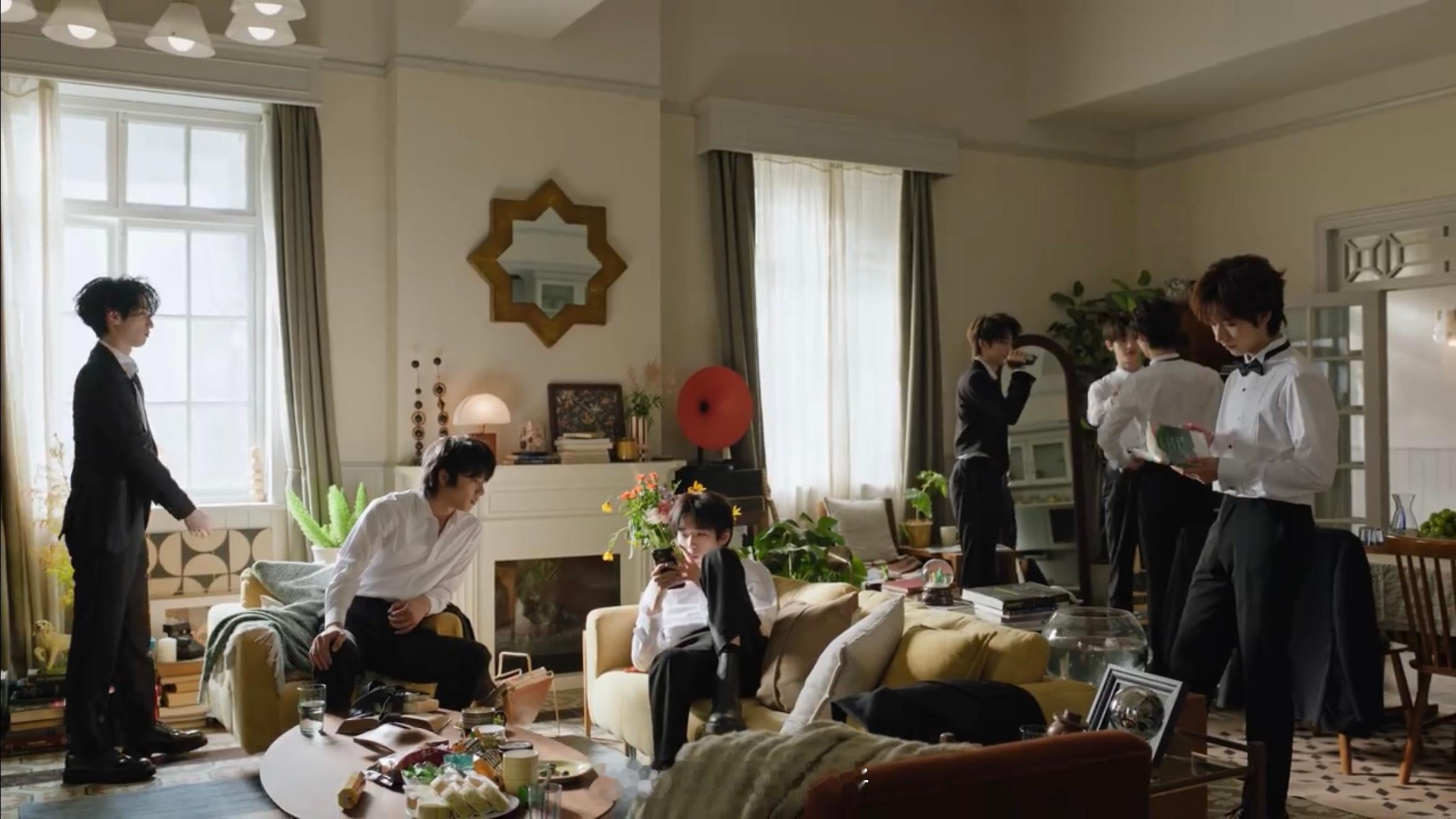 #时代少年团桌上有瑞士卷# 8G网速冲浪 哈哈 ​​​