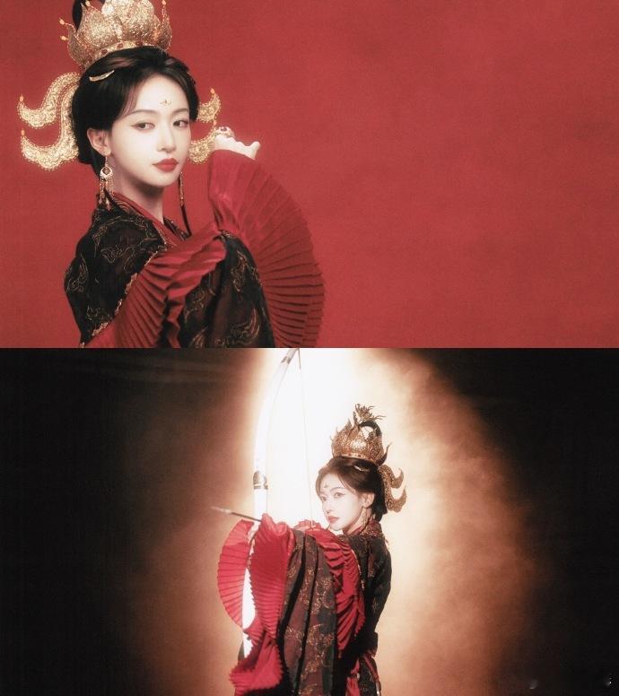 吴谨言睥睨天下的眼神吴谨言女帝 绝对就已经get到了吴谨言睥睨天下的眼神，涅槃重