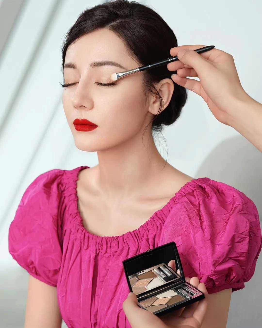 迪丽热巴功夫女足 dlrb迪丽热巴钰珑 “我永远不会想我要永远十八，我就想是我现