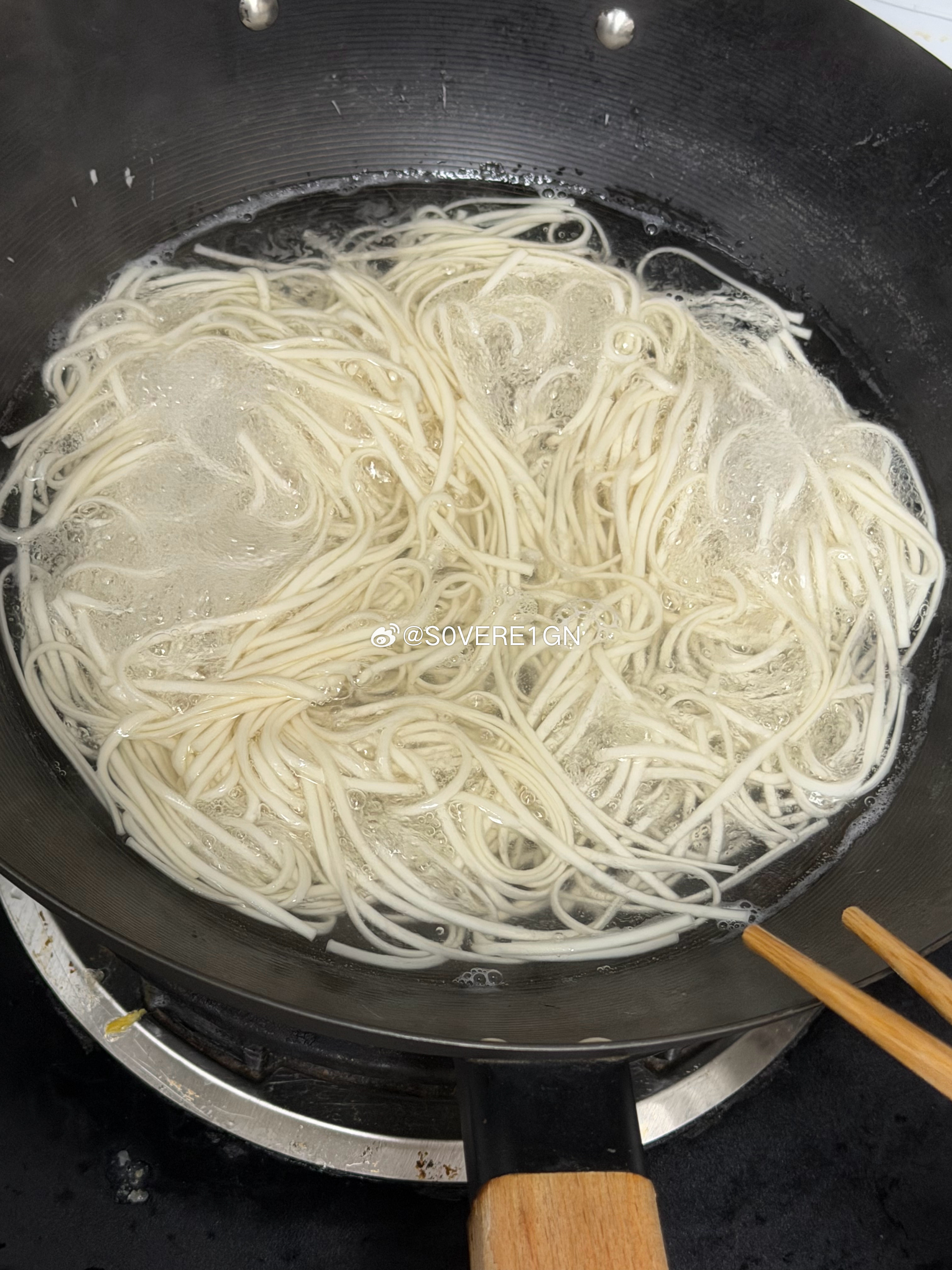 好可怜 拉肚子只能吃这个 ​​​